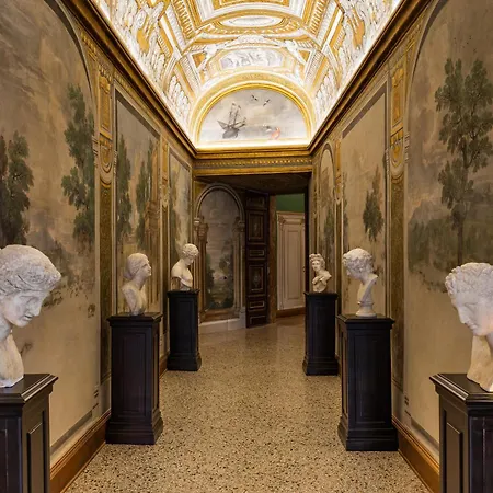 Hotel Palazzo Shedir - The Leading Of The World Rome