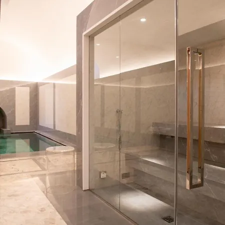 Palazzo Shedir - The Leading Of The World Rome